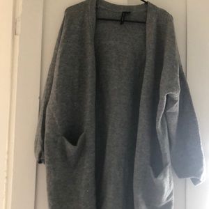 Grey cardigan
